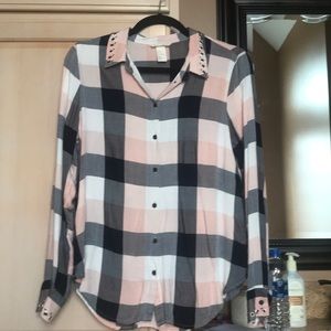 H&M New without tags plaid shirt